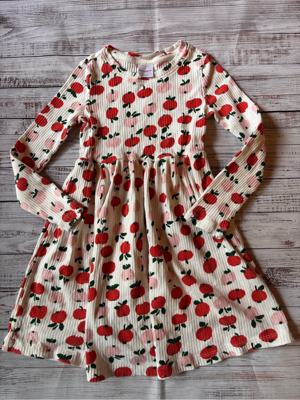 Hanna Andersson Cream Ribbed Dress with Red Apple Print